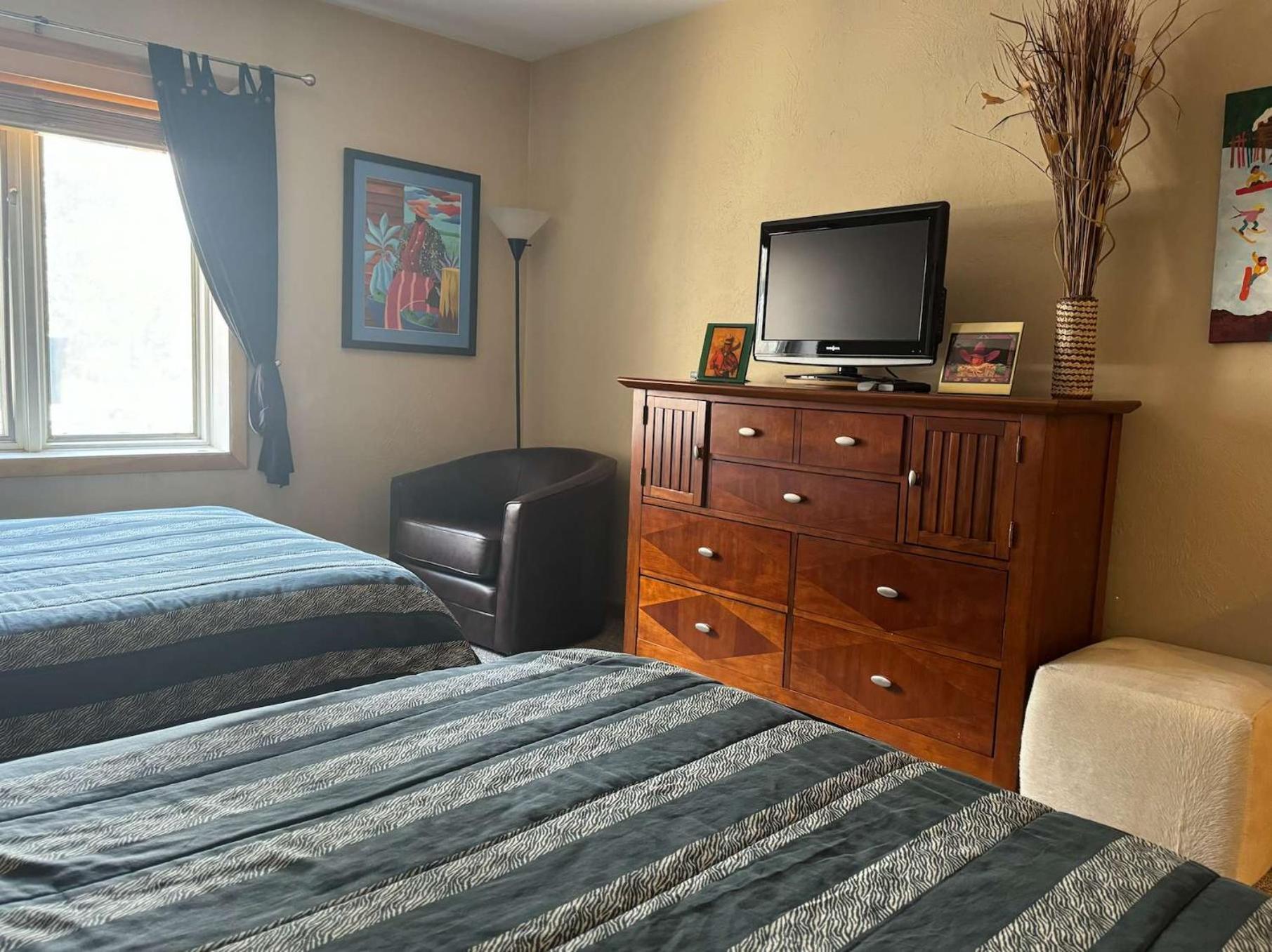 Best Location In The Heart Of Lions Head, Ski Lockers, Jacuzzi And Pool Vail Exterior photo