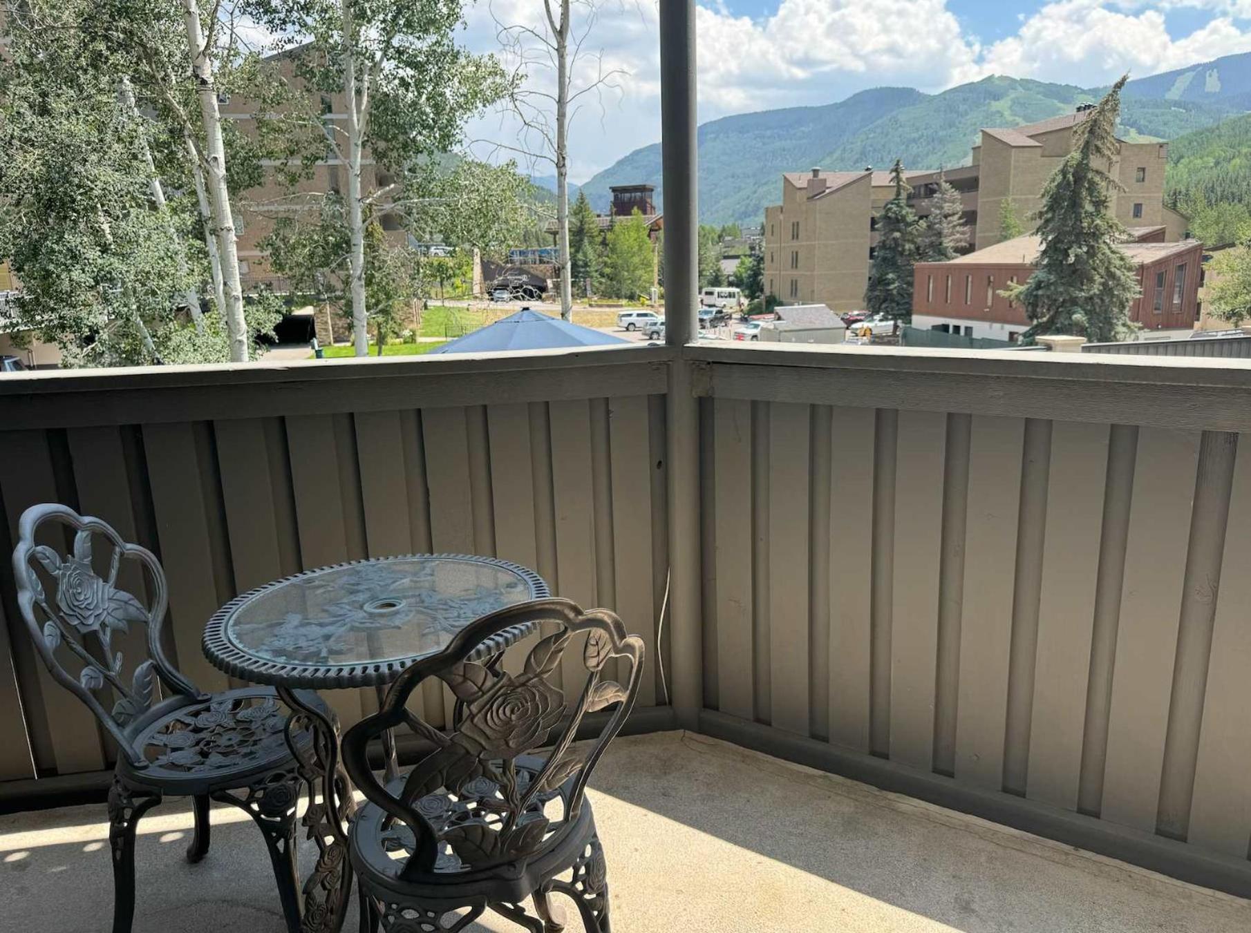 Best Location In The Heart Of Lions Head, Ski Lockers, Jacuzzi And Pool Vail Exterior photo
