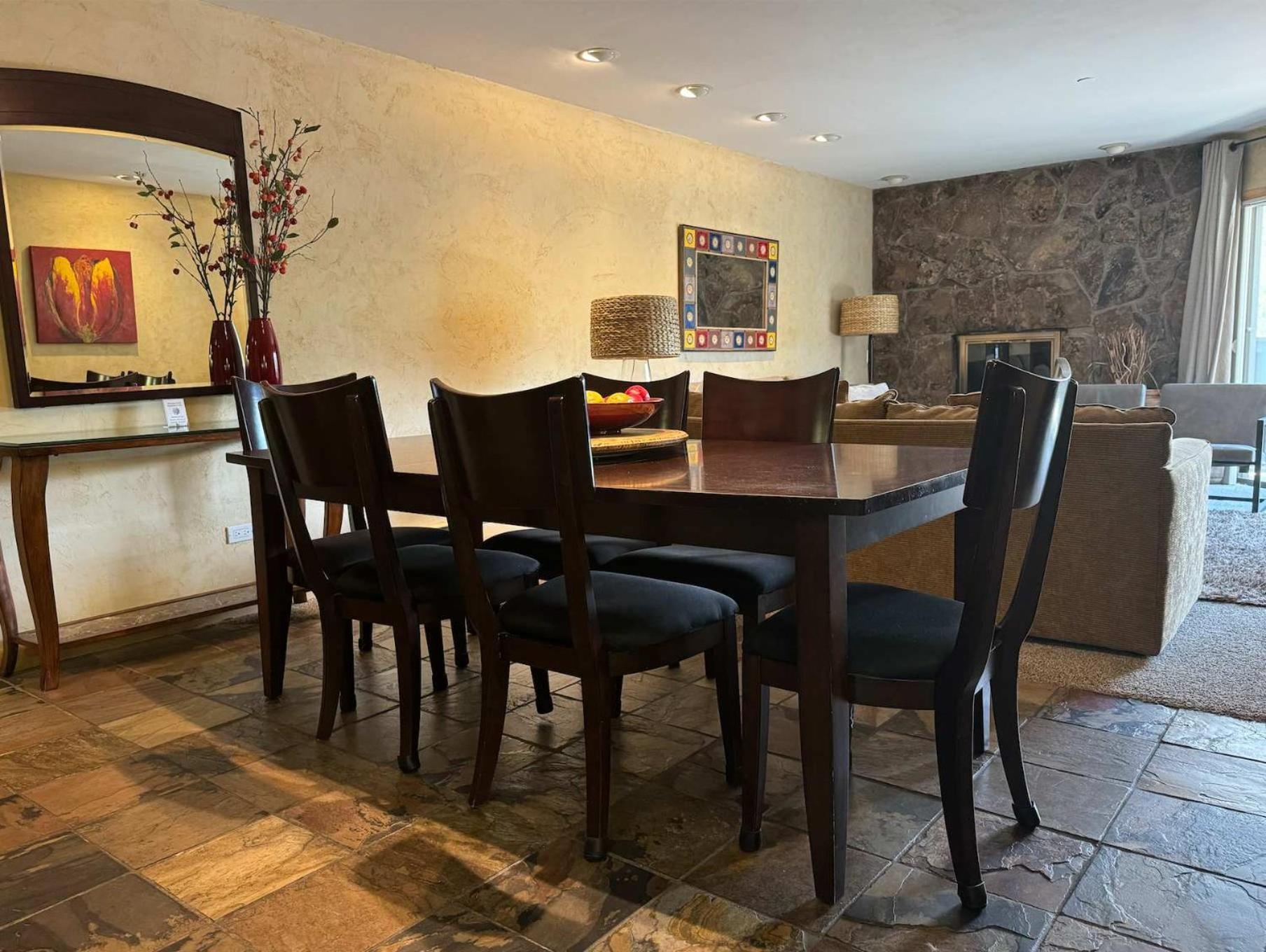 Best Location In The Heart Of Lions Head, Ski Lockers, Jacuzzi And Pool Vail Exterior photo